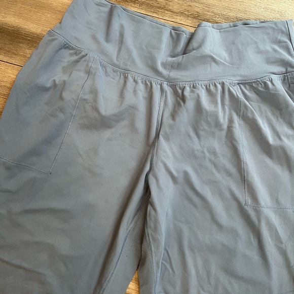 Athleta Salutation Jogger- XL - Picture 13 of 13